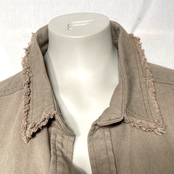 DEMOCRACY Jeans Women’s Brown Denim Open Jacket Size Médium Frayed Detai… - Picture 2 of 8